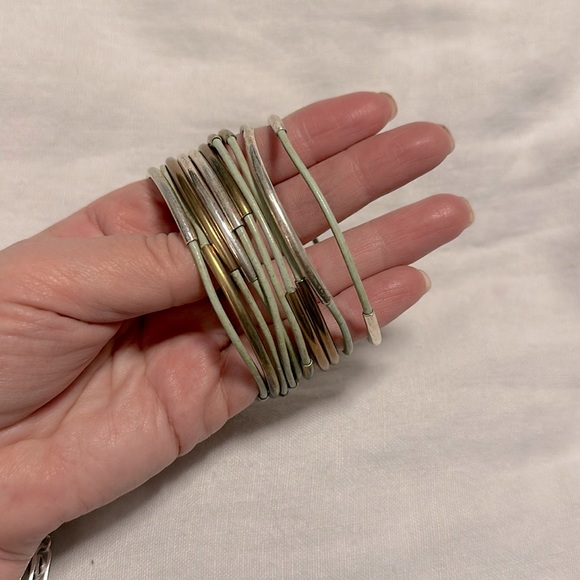 Bangle bracelets - Picture 3 of 3